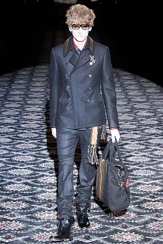 Look 28